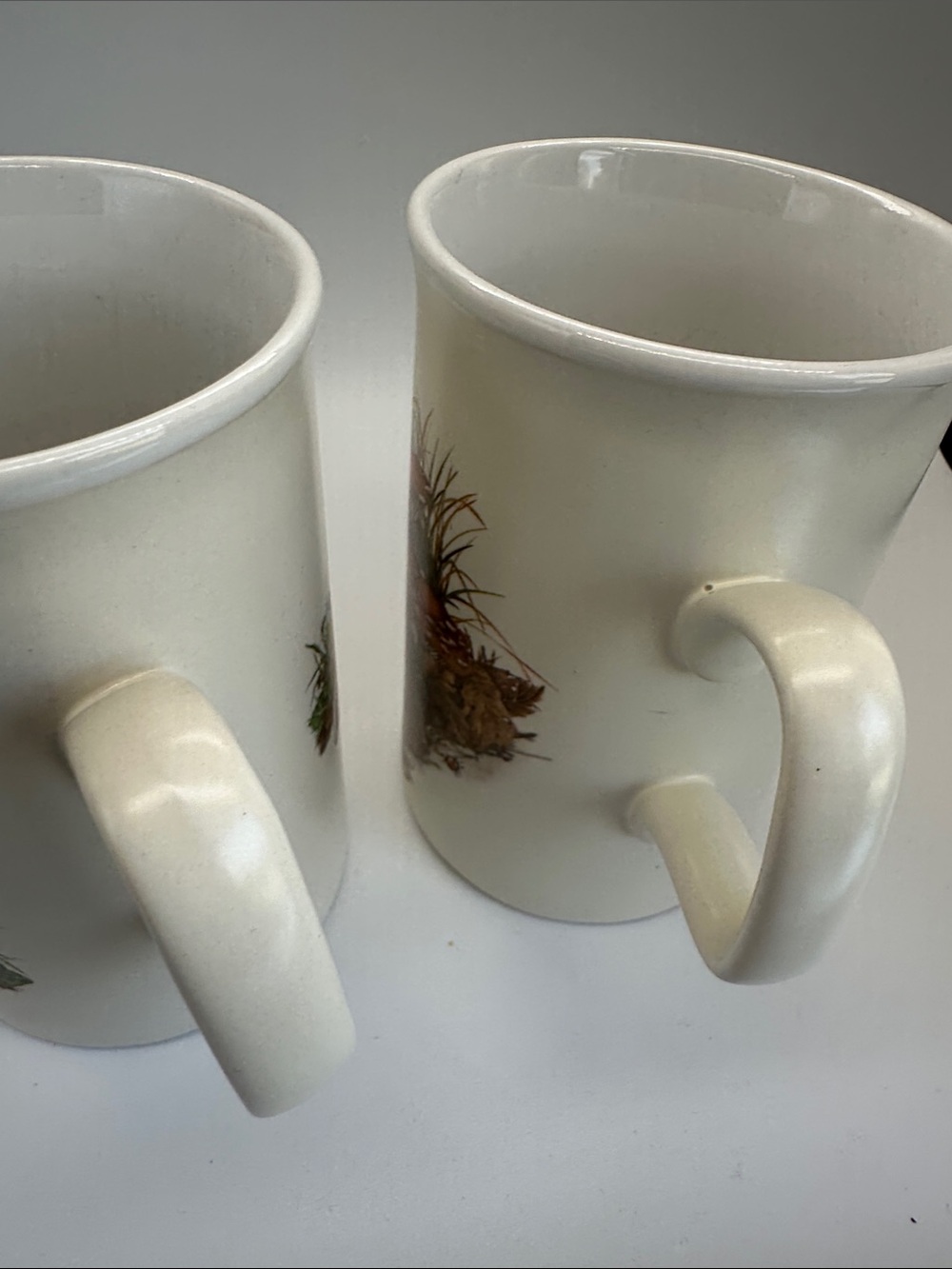 Woodland Animal Ceramic Mugs Set - Badger & Hedgehog 🐌🦡🦔🌿 - Picture 5 of 7